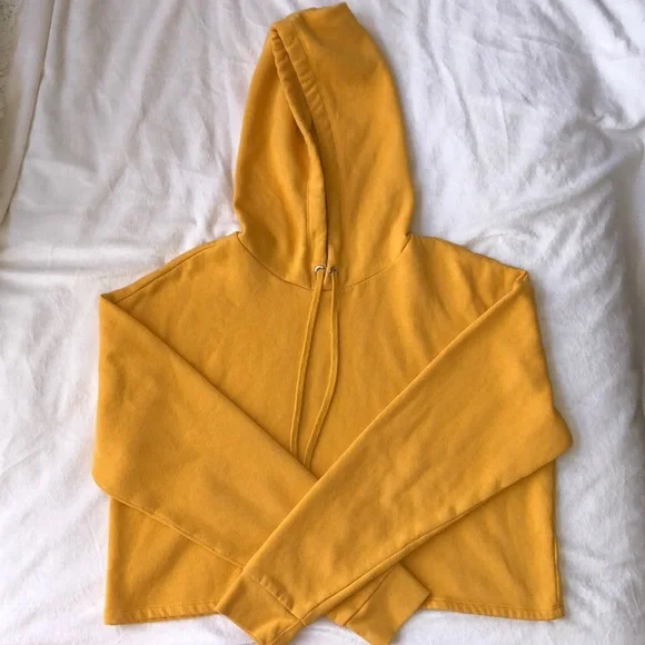 H&M Cropped Mustard Yellow Hoodie - Picture 2 of 5